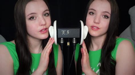 Indiefoxx maid ear licking asmr cleans house with tongue。